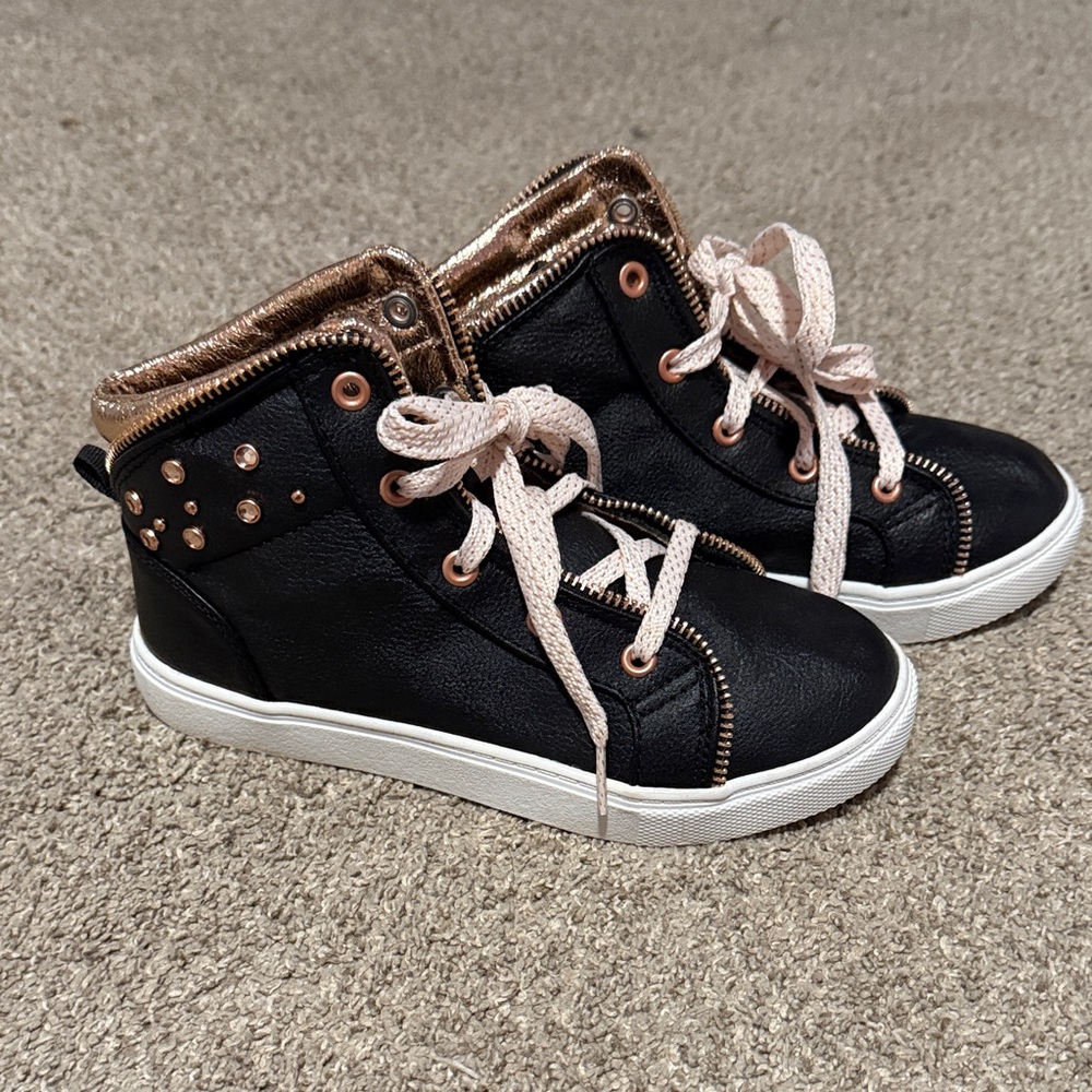 Wonder Nation Black and Rose Gold Kids Hi-Top Sneakers -NEVER WORN-